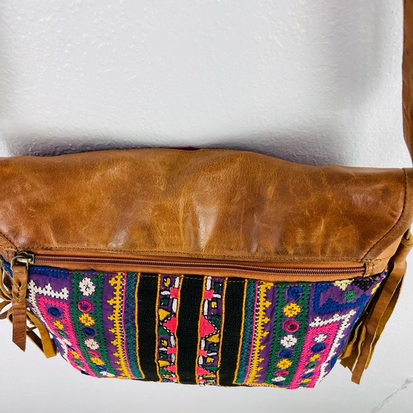 Brown Leather Fringe BOHO Embroidered Western Pattern Crossbody Flap Bag - Picture 7 of 15